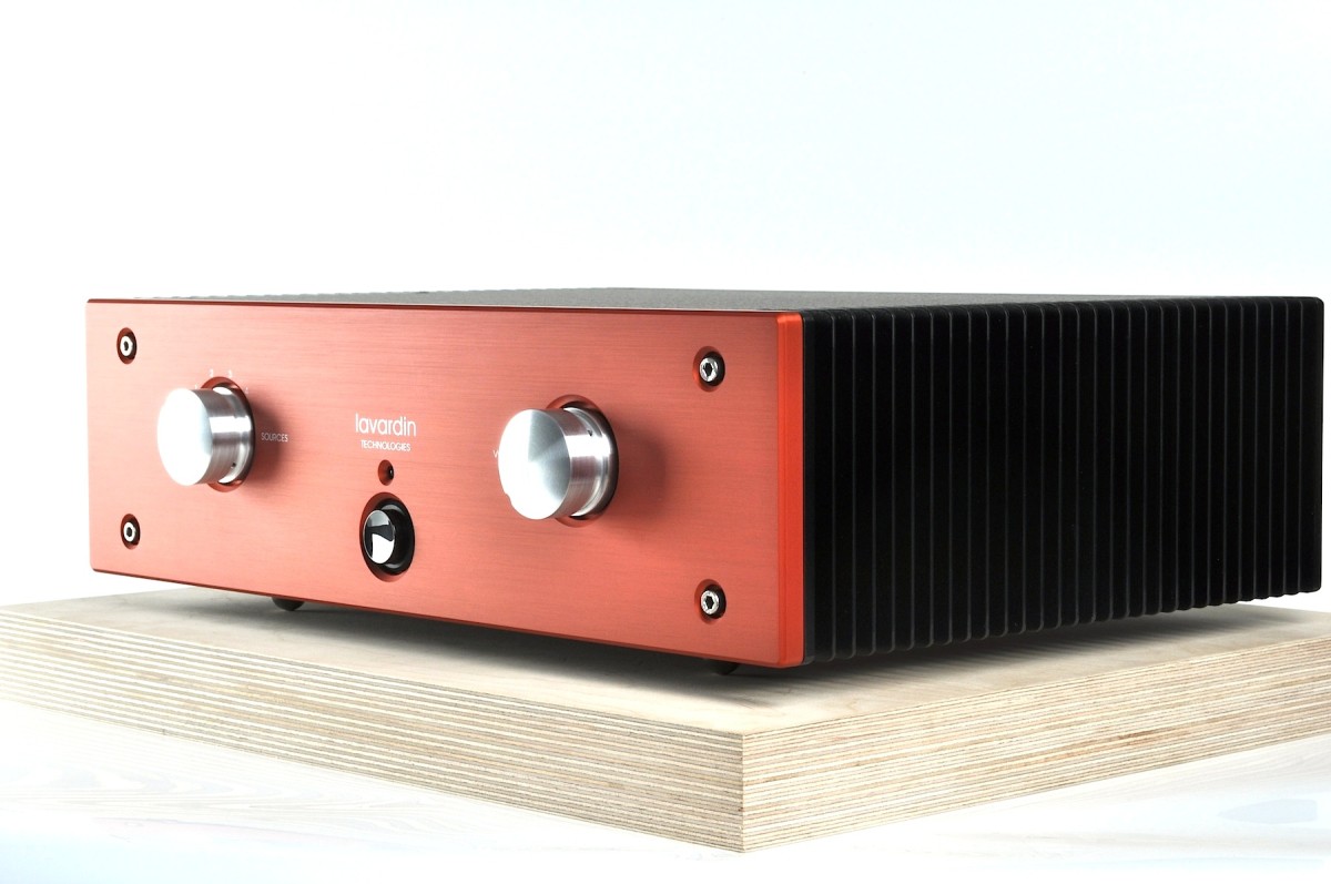 Model_IT15_776M