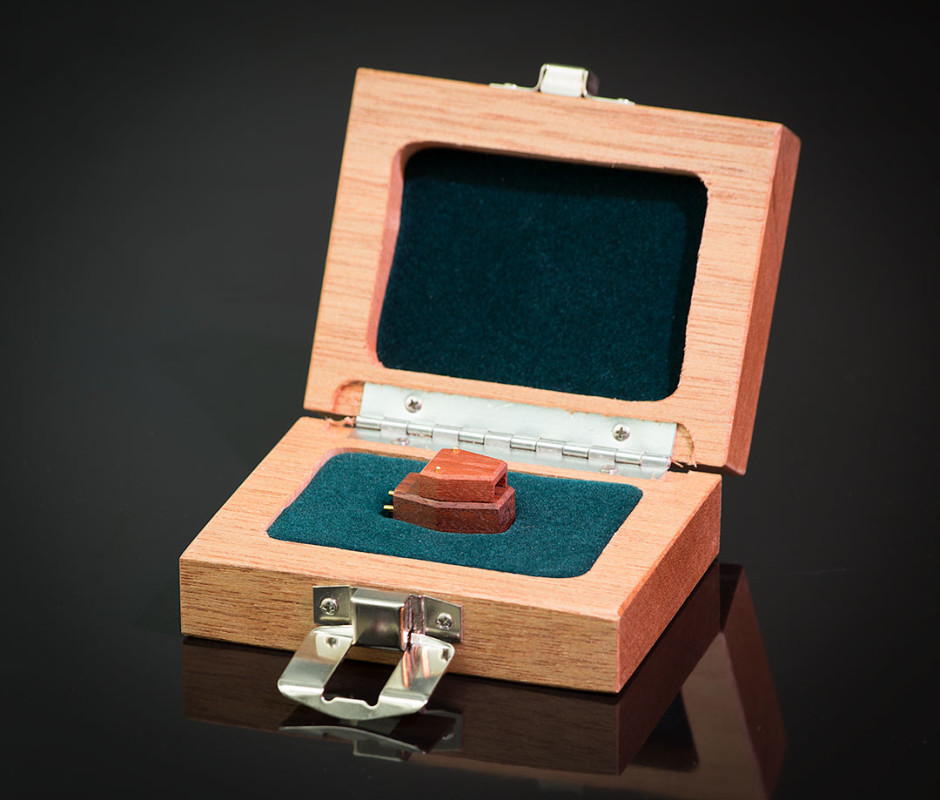 cartridge_box_open